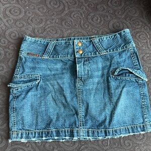 Women’s vintage Lucky Brand denim skirt